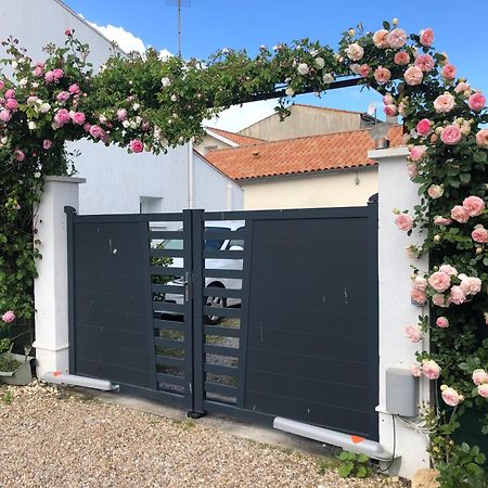 布尔塞弗朗Au Pied De L'Ile Oleron别墅 外观 照片
